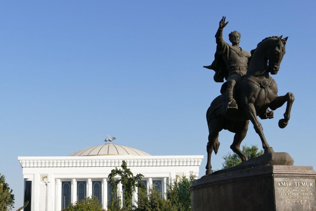 Intercontinental Tashkent By Ihg Hotel Exterior foto